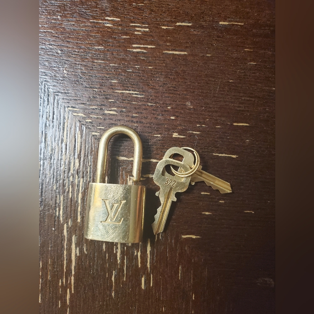 Louis Vuitton Lock